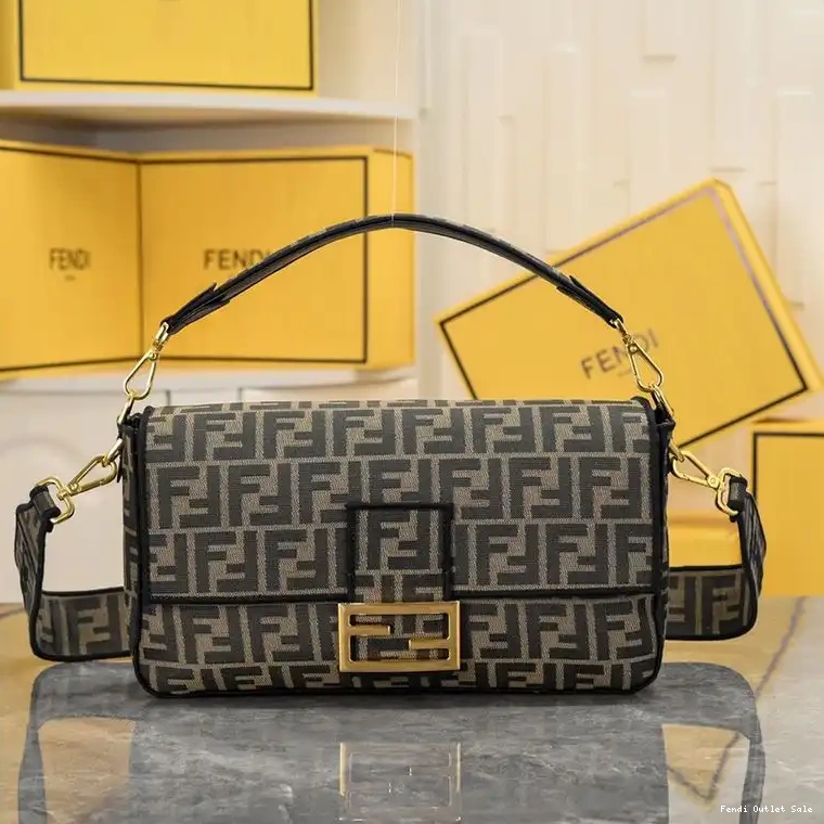 Motif Fendi Large In Bag Baguette Fabric Brown FF 0508